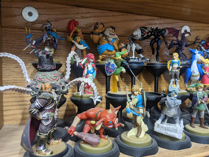 Nintendo Amiibo Display Stands - Modular and Customizable